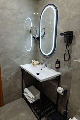 Гостиница Медвежий угол Сургут Семейный полулюкс-15