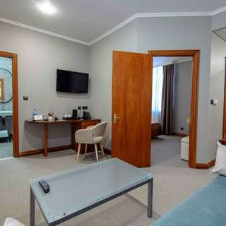 Гостиница Медвежий угол Сургут Люкс-4