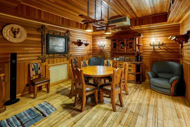 Гостиница Медвежий угол Сургут-8