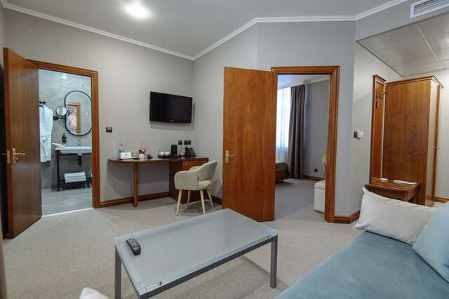 Гостиница Медвежий угол Сургут-157