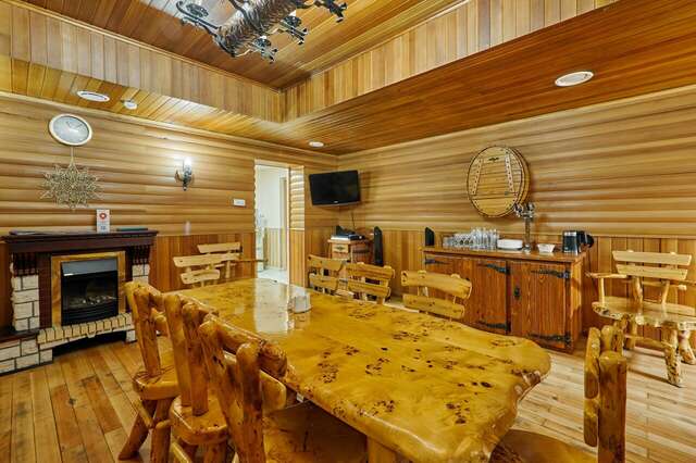 Гостиница Медвежий угол Сургут-73